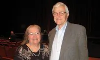 Theatre Veteran Awed by New Art Forms in Shen Yun: ‘It’s an amazing, joyful experience’