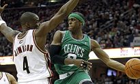 Rajon Rondo Lifts Celtics Over Cavs in Game 4