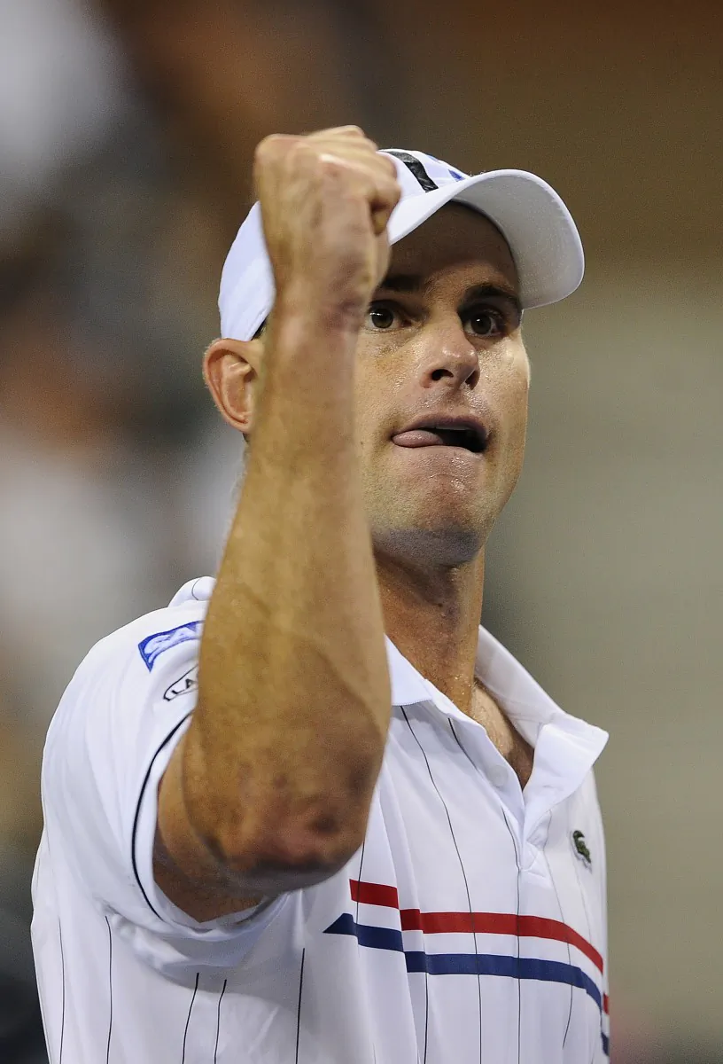 Andy Roddick hit three aces in the first game en route to his straight sets victory. (EMMANUEL DUNAND/AFP/GettyImages)