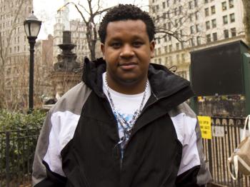 Ronny Deaza, 28, Dog Walker, Bronx (The Epoch Times) Ronny Deaza, 28, Dog Walker, Bronx (The Epoch Times)