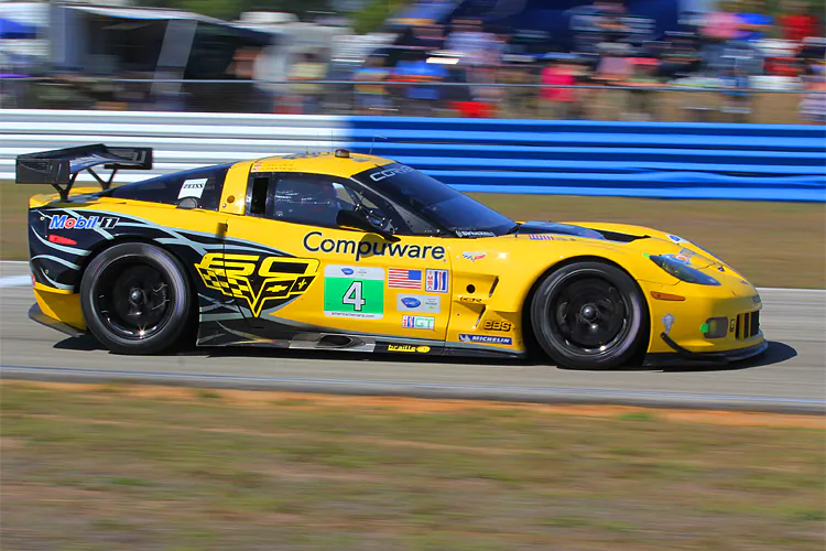 As the sun set, the #4 Corvette started its long trek back to the front. (James Fish/The Epoch Times)