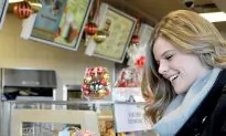 Tim Hortons Gives Out Random Cups of Kindness