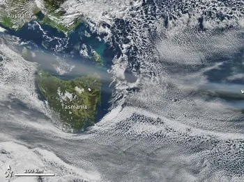 Volcanic Ash Grounds NZ, Australian Flights