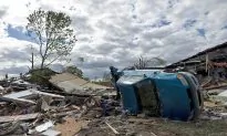 Tornadoes Ravage Midwest