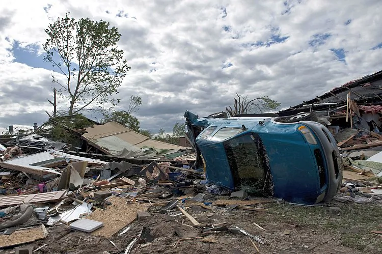 Damage is seen after an EF3 tornado swept through the Pinaire Mobile Home Park on April 15 in Wichita, Kan. The storms were part of a massive system that affected areas from Northern Nebraska and Iowa south through Oklahoma. (Julie Denesha/Getty Images)