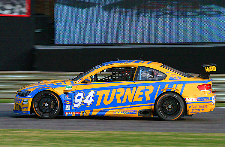 Three BMW Factory Drivers Join Turner for Rolex 24 | The Epoch Times