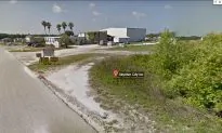 Two Die Skydiving in Florida, From Iceland