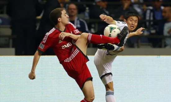 Vancouver Whitecaps Surge Past Toronto FC in MLS Opener