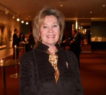 Celebrated Ballerina Sees the Hidden Effort Behind Shen Yun’s Success