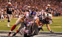 Super Bowl XLVI: Patriots Take Lead Over Giants Just Before Halftime