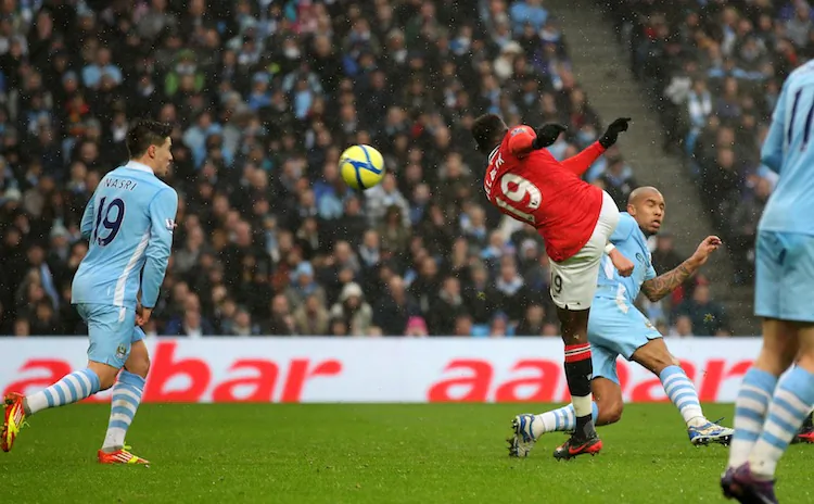 Manchester United welcomed back Paul Scholes for a thrilling FA Cup derby against Manchester City on Sunday. (Paul Ellis/AFP/Getty Images)