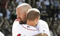 Boston Trades Youkilis to White Sox