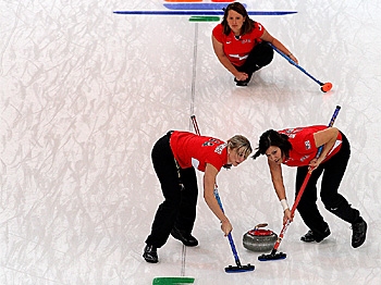 U.S. Women’s Olympic Curling Team Loses Tight Game to China | The Epoch ...