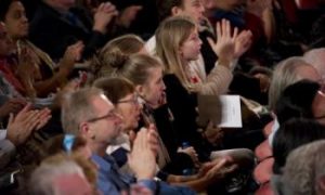 Board of Regents Member Says Backdrops are 'Amazing'