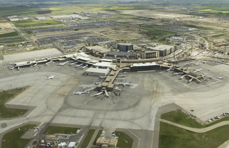 An aerial view of the Calgary International Airport, Canada’s fourth busiest, which is undergoing an expansion to accommodate a spike in passenger volume over the past decade. (Courtesy of Calgary Airport Authority)