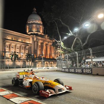 Renault driver Fernando Alonso speeds past the city hall at the Marina circuit for the Formula One's 2009 Singapore Grand Prix. (Roslan Rahman/AFP/Getty Images) Renault driver Fernando Alonso speeds past the city hall at the Marina circuit for the Formula One's 2009 Singapore Grand Prix. (Roslan Rahman/AFP/Getty Images)