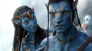 In the new James Cameron directed film 'Avatar', Neytiri (Zo&#235 Saldana) and Jake (Sam Worthington) make final preparations for an epic battle that will decide the fate of an entire world.  (WETA)