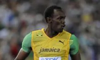 Bolt Shatters Own 200 Meters Record
