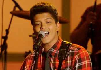 Bruno Mars Tops Charts With ‘Just The Way You Are’