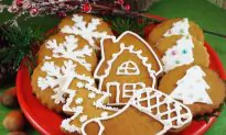 Decorated Cardamom Ginger Cookies