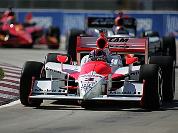 Helio Castroneves drives the #3 Team Penske car during the IRL IndyCar Series Detroit Grand Prix. (Marc Serota/Getty Images) Helio Castroneves drives the #3 Team Penske car during the IRL IndyCar Series Detroit Grand Prix. (Marc Serota/Getty Images)