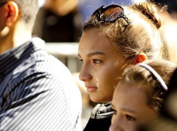 The 9th annual 9/11 commemoration at Zuccotti Park near Ground Zero on Sept. 11, 2010. (Henry Lam/ Epoch Times Staff) The 9th annual 9/11 commemoration at Zuccotti Park near Ground Zero on Sept. 11, 2010. (Henry Lam/ Epoch Times Staff)