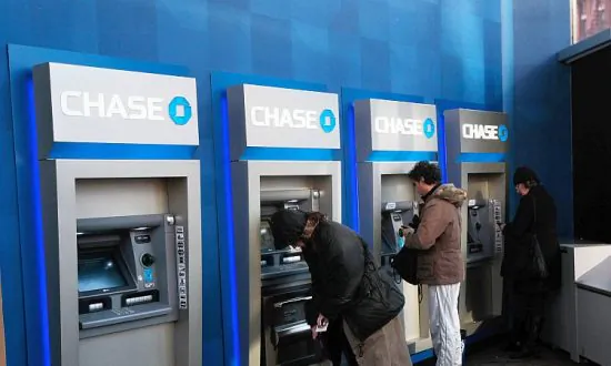 Banks Tightened Lending Standards for Nearly All Loans in 4th Quarter: Fed