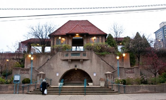 Bavarian style structures surrounding the Long Island Rail Road station. (Benjamin Chasteen/The Epoch Times)