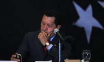Chavez Takes up Social Media As Popularity Declines