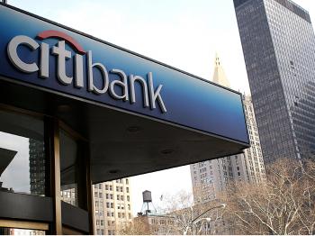 A Citibank in New York City. Citigroup is the last large bank to pay back U.S. taxpayers the TARP funds it received as part of the government's stimulus package this year. (Charlotte Cuthbertson/The Epoch Times)