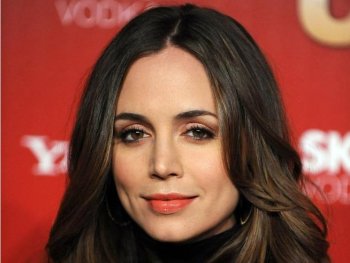 Eliza Dushku arrives at the Us Weekly Hot Hollywood Event at Voyeur on November 18, 2009 in Los Angeles, California. (Frazer Harrison/Getty Images)