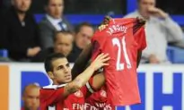 Arsenal Fires Six Past Everton