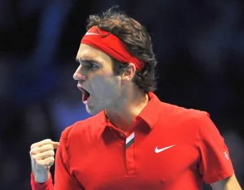 Federer and Murray Cruise to ATP Semifinals