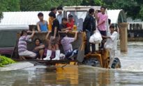 Bangkok Prepares for Floods