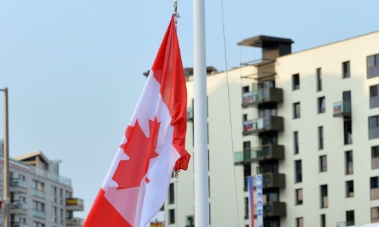 Georgia Governor Addresses Disability Advocates