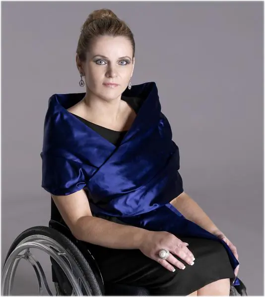 The Jacobite wide-leg trousers are cut higher at the back than the front, perfect for those who are seated, and are styled with Lauren Hutton’s popular 1970s look in mind (at www.xenicollection.com).