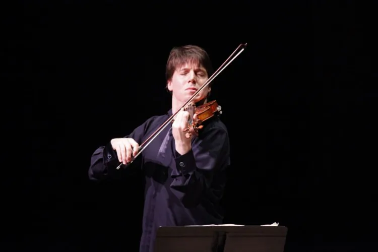 Conductor Osmo Vanska will lead the Mostly Mozart Festival Orchestra in a performance of works by Mozart, Beethoven, and Schubert at Lincoln Center’s Avery Fisher Hall, Aug. 13-14. (Greg Helgeson)