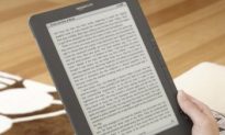 Apple, Amazon Investigated for Fixing E-book Prices