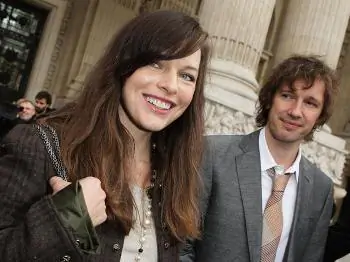 The Grapevine: Milla Jovovich, Lindsay Lohan, Miss Universe