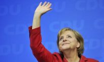 Merkel Vows Economic Reforms in Second Mandate