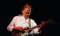 Neil Young’s New Album, ‘Le Noise,’ Is New in Many Ways
