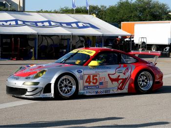 The GT2-class-leading #45 Flying Lizard Porsche will be looking to increase its lead at petit Le Mans. (James Fish/The Epoch Times) The GT2-class-leading #45 Flying Lizard Porsche will be looking to increase its lead at petit Le Mans. (James Fish/The Epoch Times)