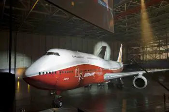The Boeing 747-8 Intercontinental: Technologically Advanced, Environmentally Friendly