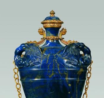 The Art of Hardstone Carving and Mosaic Inlay