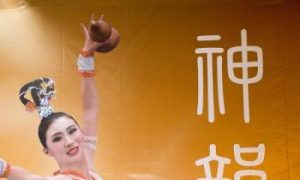 Potter Feels He Is Part of the Performance