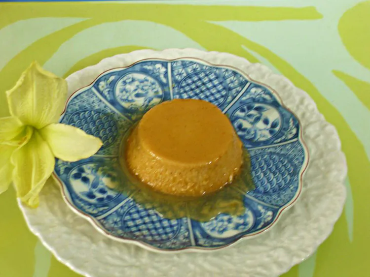 For a quick and simple dessert for the holiday season, prepare a traditional Mexican flan made with pumpkin. (Maria Banks/The Epoch Times)