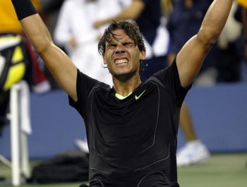 Rafael Nadal celebrates beating Novak Djokovic in the U.S. Open Men's Singles Final. (Timothy A. Clary/AFP/Getty Images)