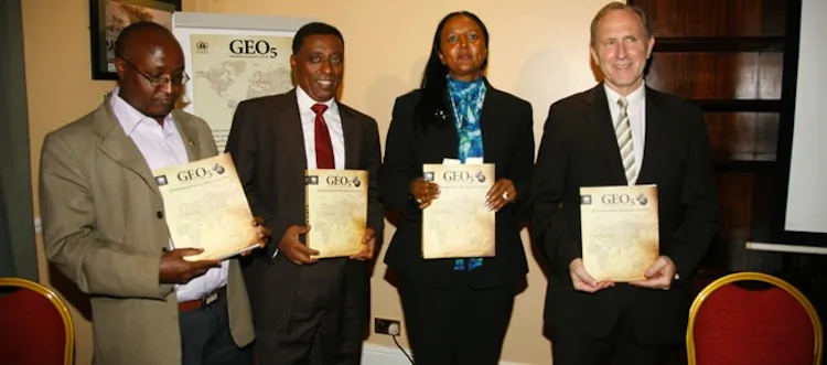Ms. Amina Mohamed, UNEP Deputy Executive Director, and other speakers at the GEO-5 press conference in Nairobi. (www.unep.org)