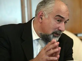 Romanian Senate Approves Ford Payout