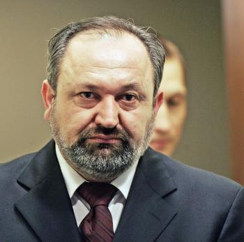 Vujadin Popovic arrrives for his initial appearance at the War Crimes Tribunal on March 18, 2005 in The Hague, the Netherlands. (Michel Porro/Getty Images) Vujadin Popovic arrrives for his initial appearance at the War Crimes Tribunal on March 18, 2005 in The Hague, the Netherlands. (Michel Porro/Getty Images)